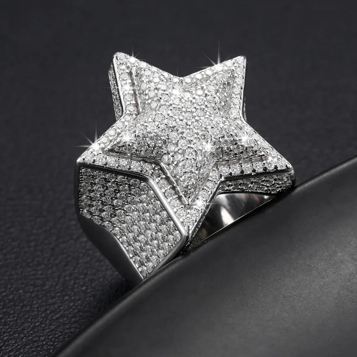 Five-Point Star Pavé Ring – “Supernova Shine” Edition - The Gold Supply